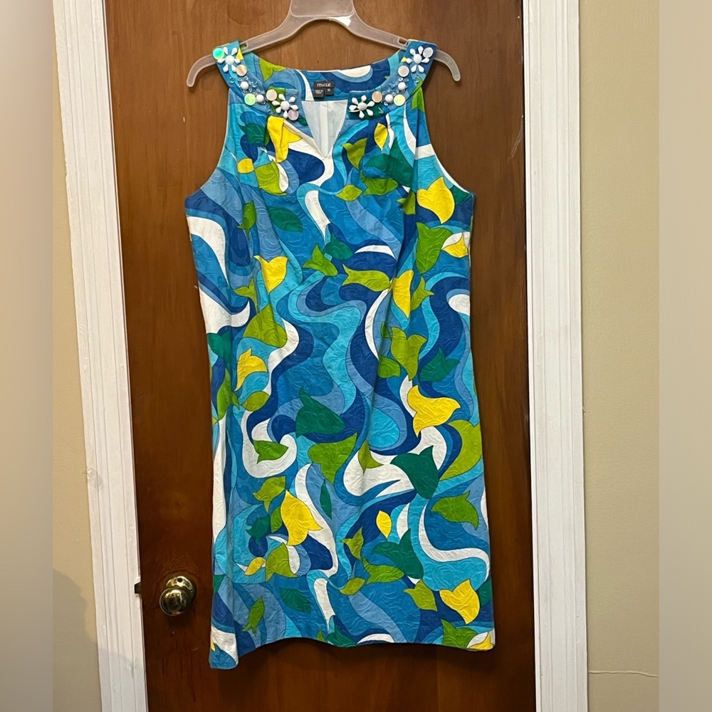 Muse Blue and White Women’s Sleeveless Summer vacation Dress. 10
